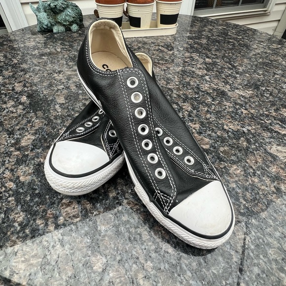 Converse Unisex All Star Leather Laceless Fashion Sneakers Woman 9 Men 7 - Picture 1 of 10